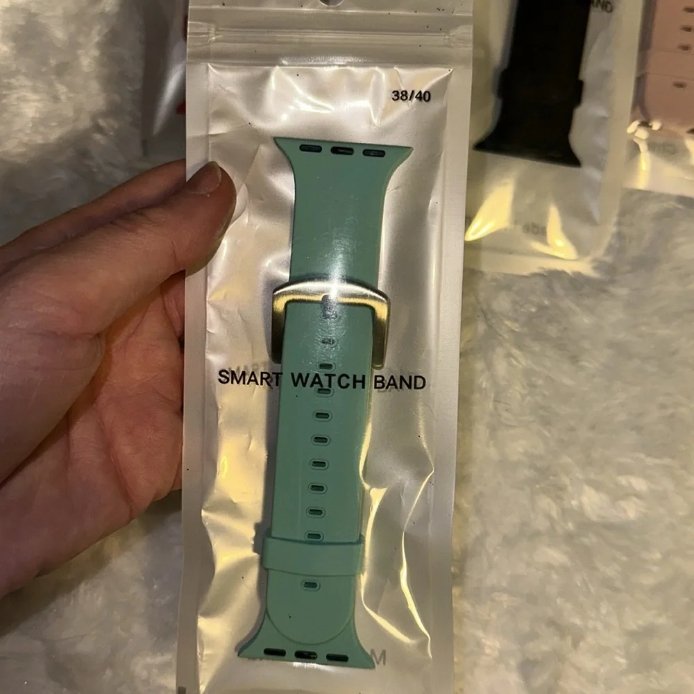 Smart watch band. Compatible with Apple Watch 40MM. Still in package. Never used